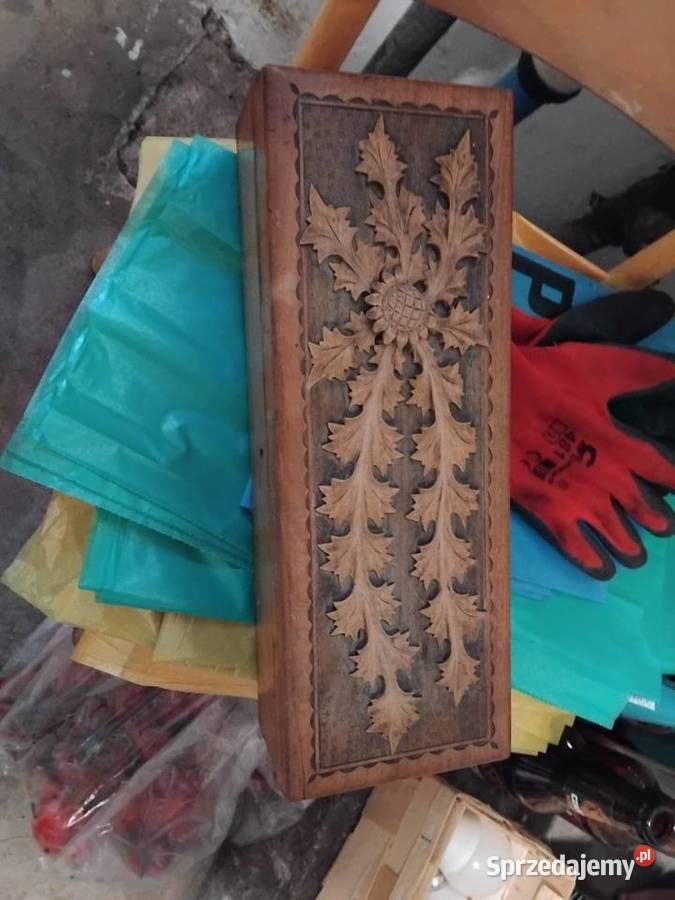 Skrzynka drewniana pudełko Rękodzieło wielkopolskie