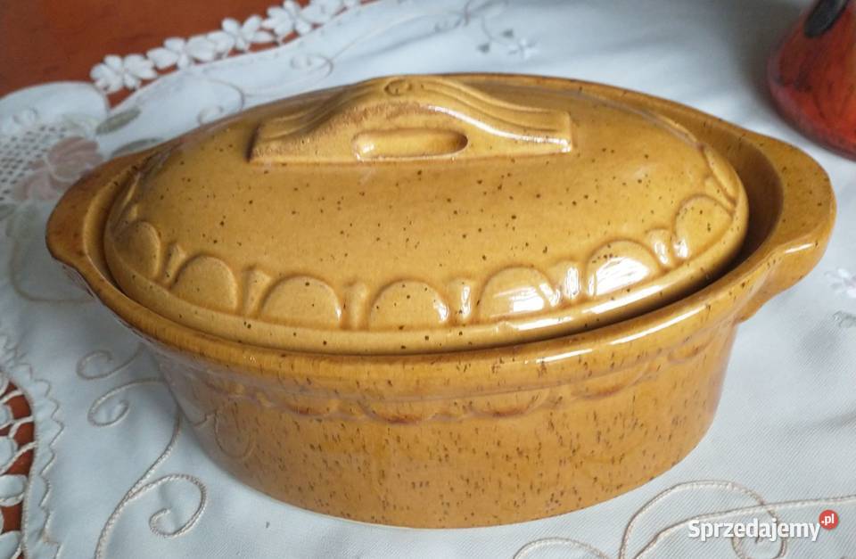 Ceramiczna forma do zapiekania z pokrywką