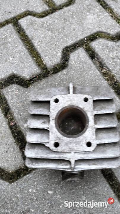 Nowy cylinder Komar 1km Przysucha