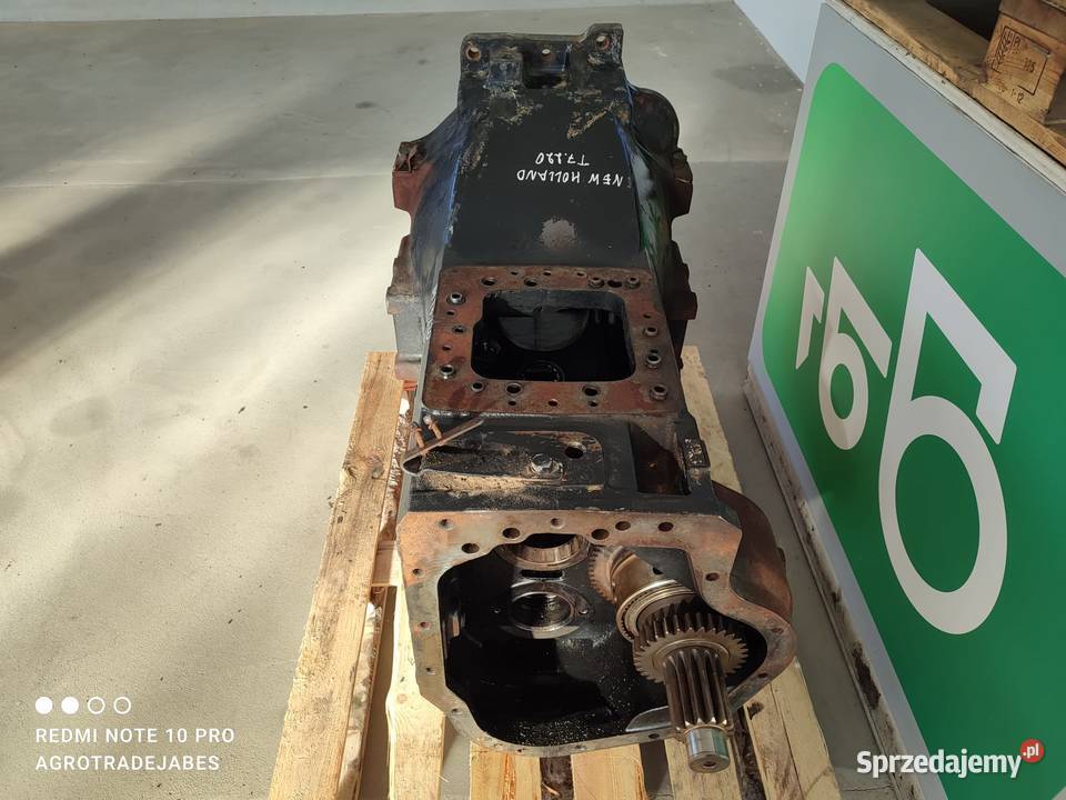 Obudowa skrzyni biegów 84523151 Holland T7220 Wilkowo sprzedam