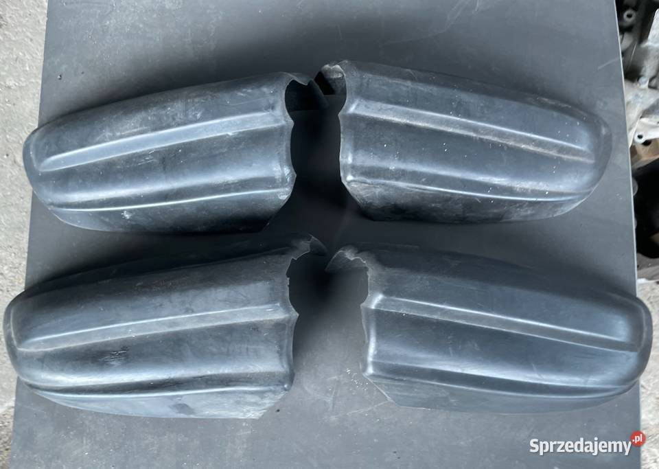Mercedes Benz W123 gumowe kły zderzaka Poznań sprzedam