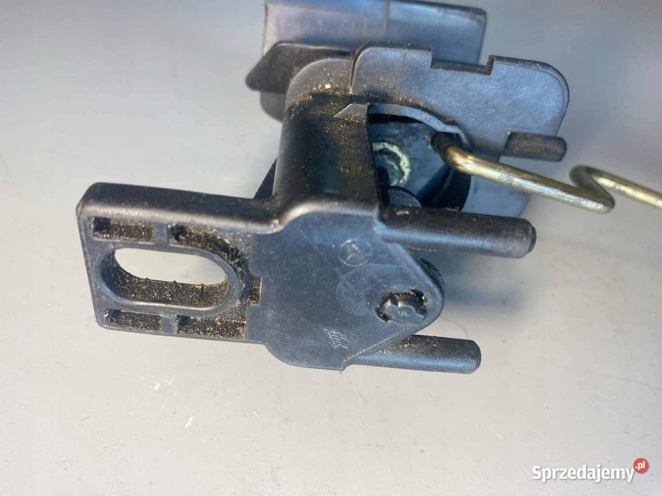 MercedesBenz E W124 Zamek klapy bagażnika osobowe Łagiewniki