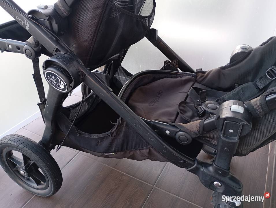 Sprzedam podwójny wózek dziecięcy Baby Jogger