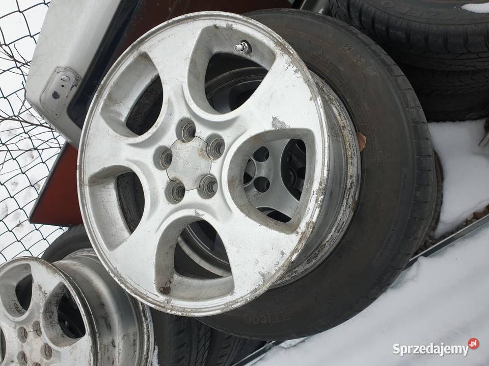 Subaru Forester XT komplet felg aluminiowych 16 Wolanów sprzedam