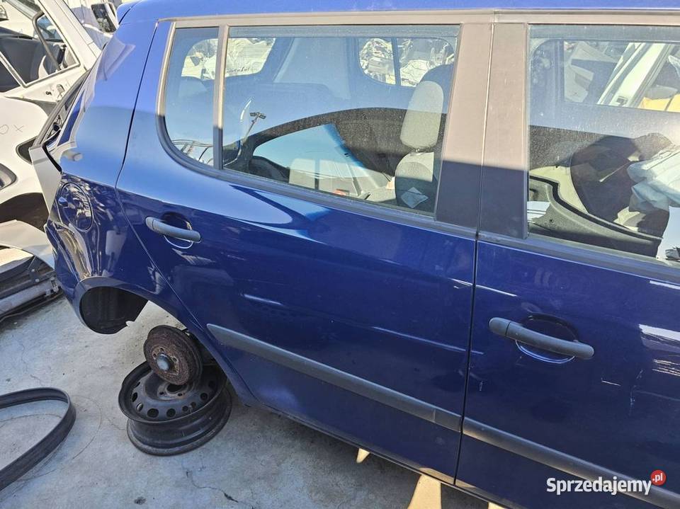 DRZWI PRAWE TYŁ SKODA FABIA II LF5A