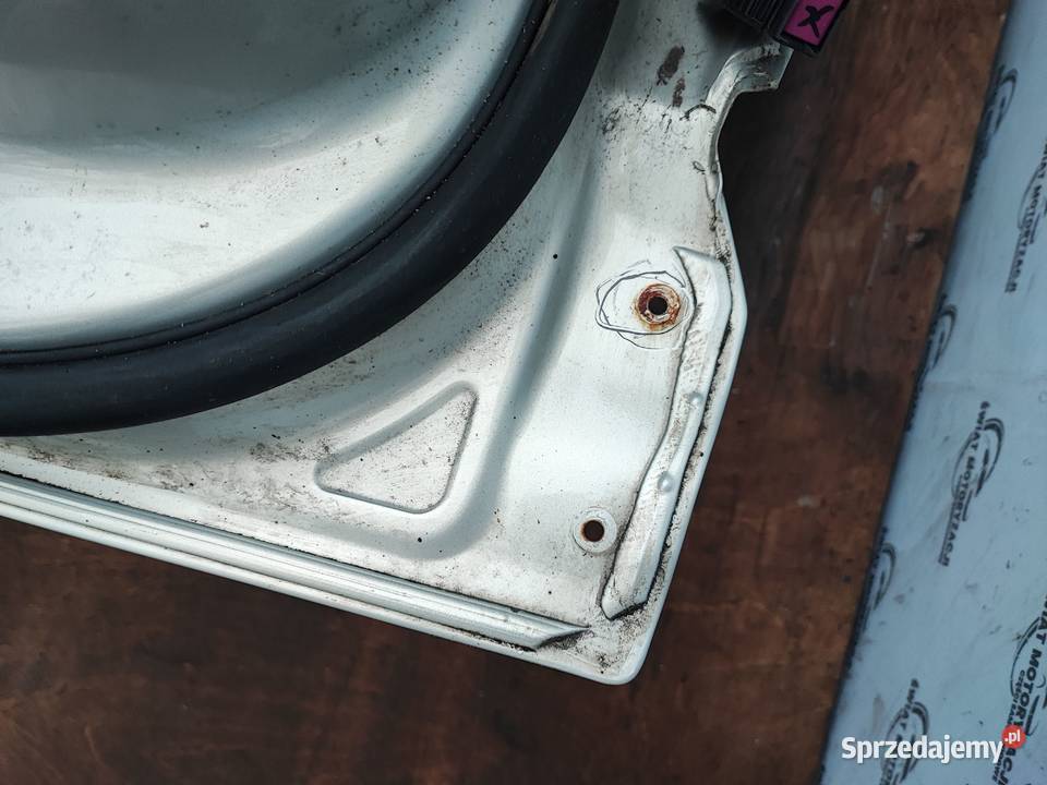 VOLKSWAGEN TIGUAN I 10r drzwi lewe tył 110 Kielce