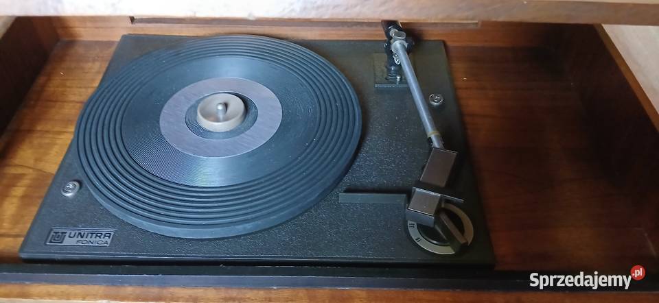 Radio z gramofonem z czasów PRL Kraków