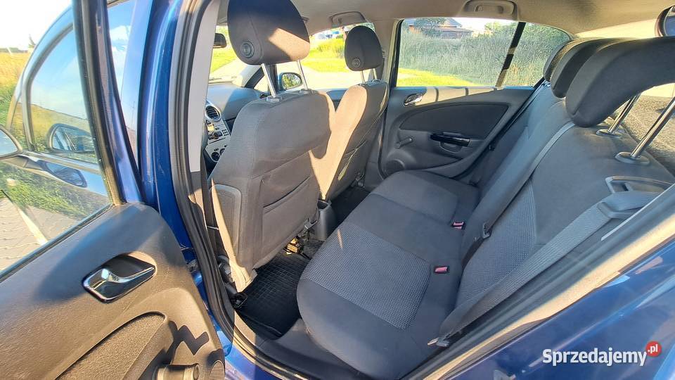 Opel Corsa D 12 Benzyna 80 5 Drzwi Zadbany