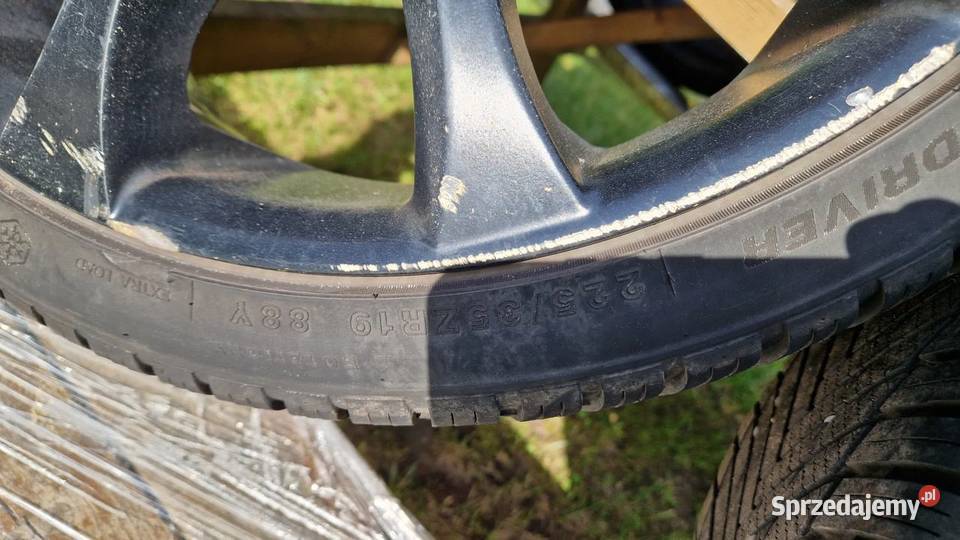 Felgi aluminiowe 19 5x112 22535 R19 ET35 8Jx19 Słowikowo sprzedam