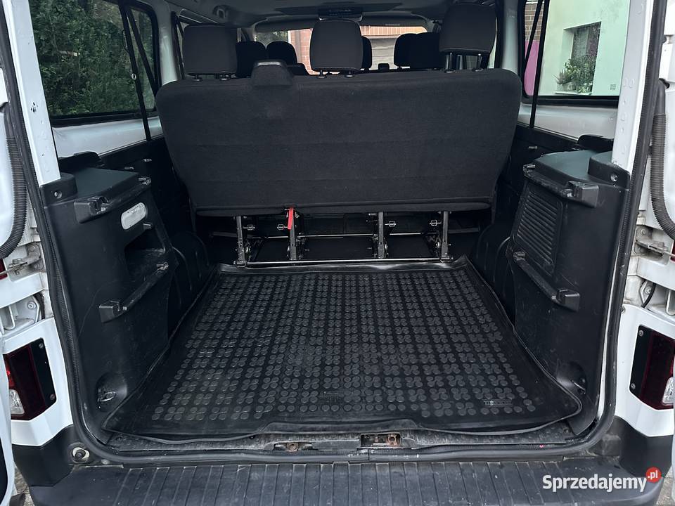 Renault Trafic III 16 diesel wersja long 9 osób immobilizer Renault Warszawa