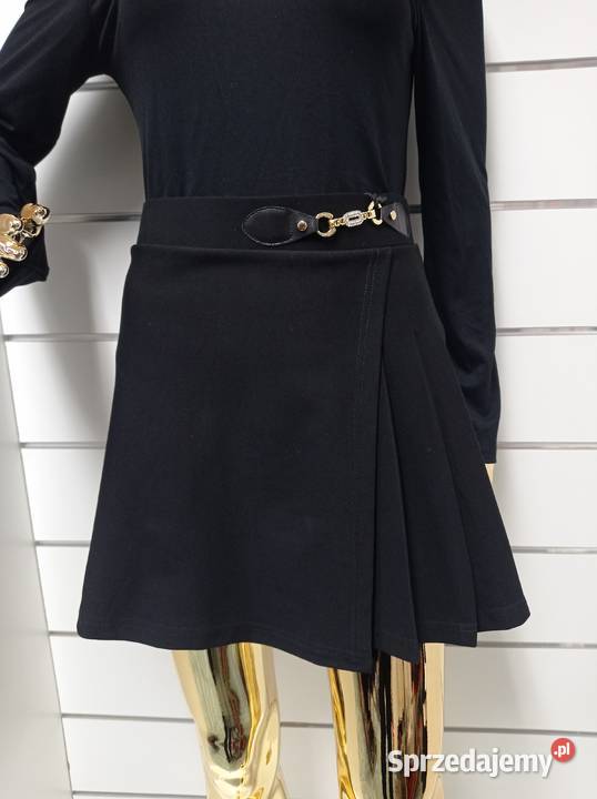 Spódnico spodenki rozmiar M czarny Konin