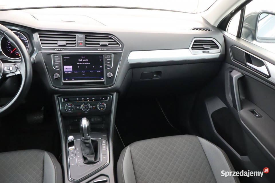 VW Tiguan 14 TSI światła do jazdy dziennej Zabrze sprzedam