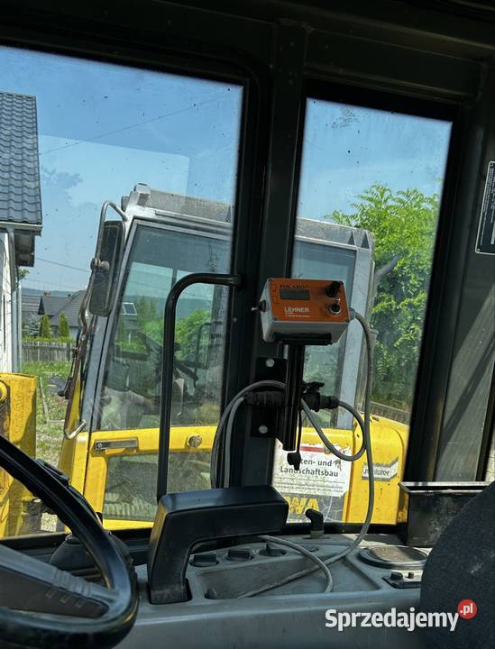 Ładowarka Komatsu Wa75 z wagą elektroniczna Jasło