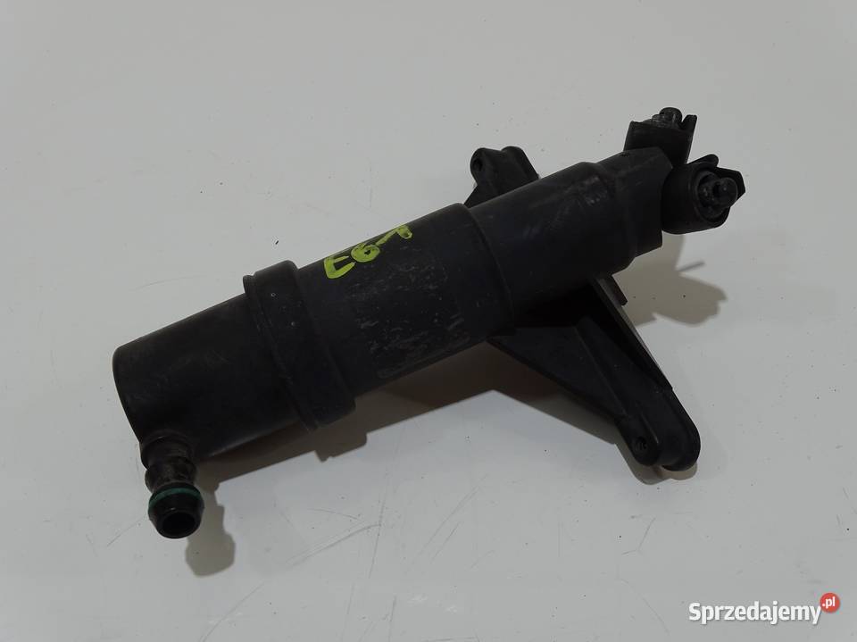 DYSZA SPRYSKIWACZ LAMPY BMW 5 E60 E61 Wycieraczki i spryskiwacze Strzyżewice