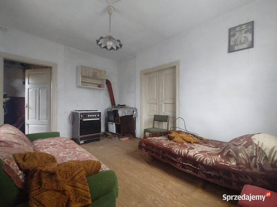 Sprzedam dom wolnostojący Radomirka 686 metrów 68.6m2