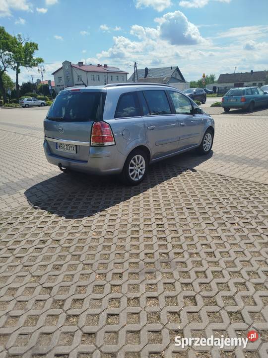 Sprzedam Opla Zafirę 18 benzyna gaz Motoryzacja sprzedam