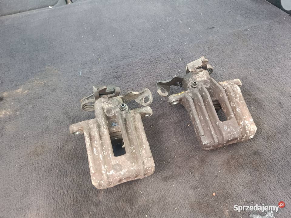 Zaciski Tył Lewy I Prawy Audi A4 B5 FL a36 Myszków