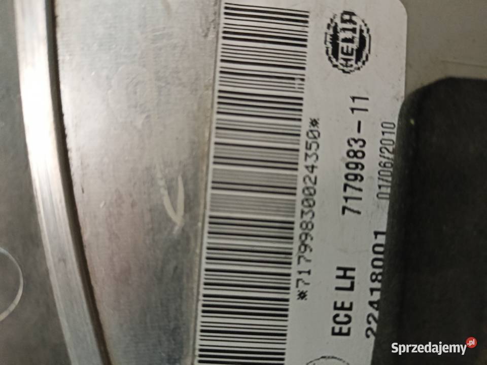 BMW X6 E71 lampa tył lewa 22418001 osobowe łódzkie Zduńska Wola sprzedam