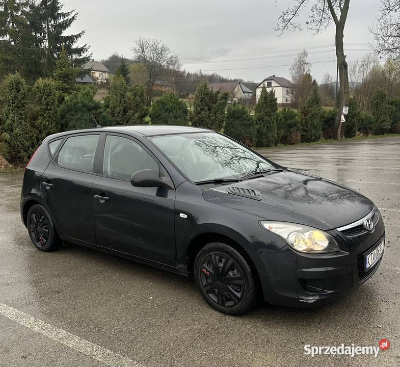 Hyundai i30 14 gaz 2010r manualna