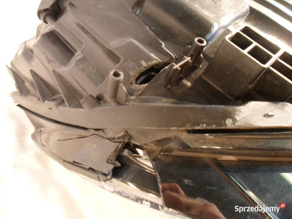 Audi A6 C8 reflektor lewy przedni lampa przednia osobowe Lampy przednie wielkopolskie Nowy Tomyśl