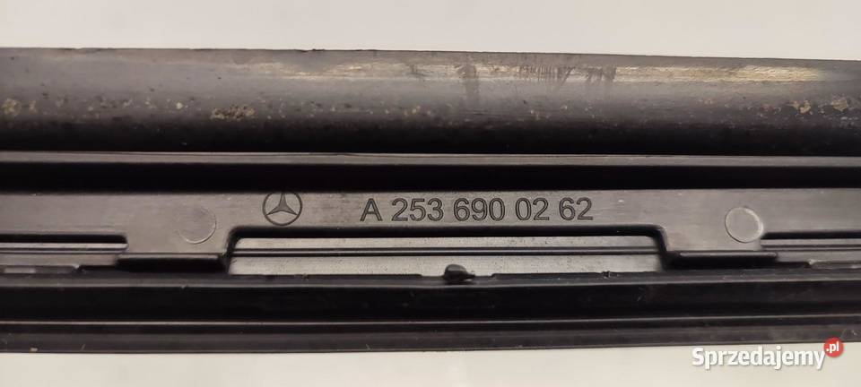 MERCEDES GLC W253 X253 LISTWA SZYBY CZOŁOWEJ