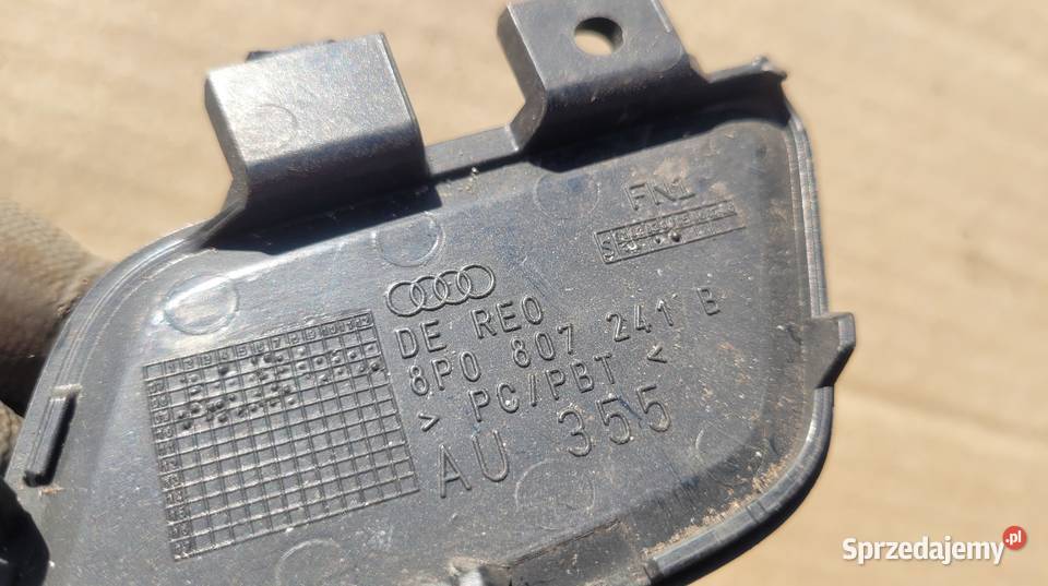 AUDI A3 8P LIFT 0812 ZAŚLEPKA HAKA ZDERZAKA osobowe Ruda Śląska