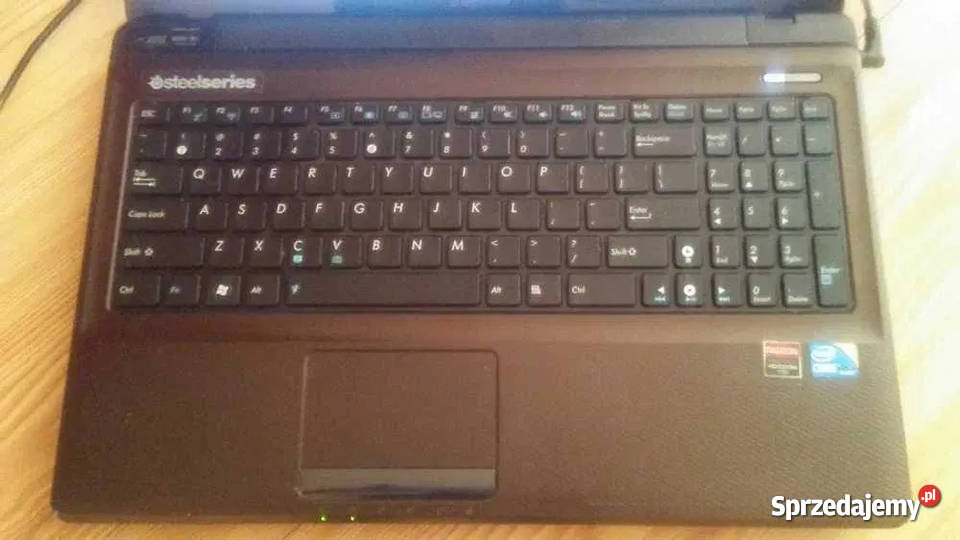 Laptop Asus win 10 pro intel core i3 267 GHz 8gb