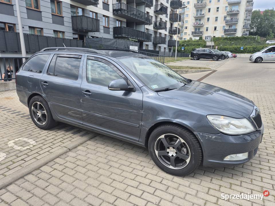 Skoda Octavia 2 FL 16 TDI kombi manualna Szczecin