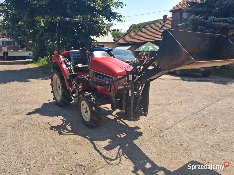 Mitsubishi mt165 4x4 ładowacz Mitsubishi Konary