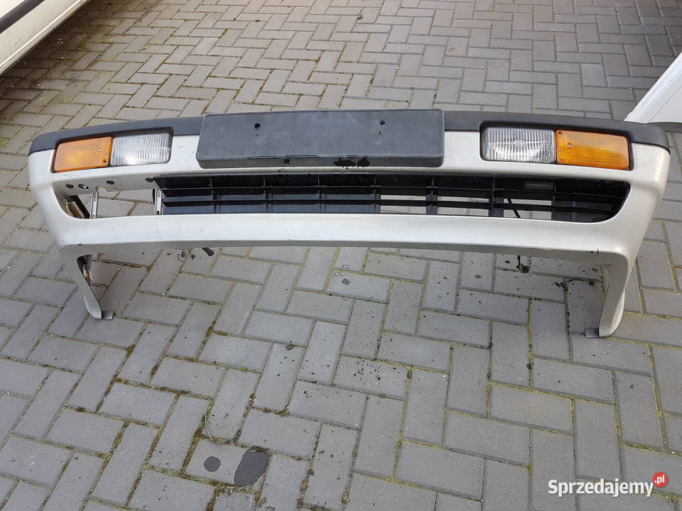 AUDI 80 90 COUPE B2 1983 ZDERZAK PRZOD HALOGEN Turek