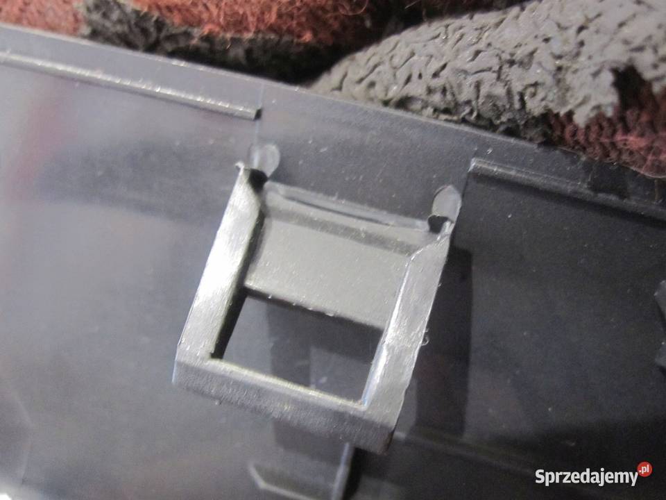 PEUGEOT 3008 I LIFT 16r ramka wyświetlacza Kielce