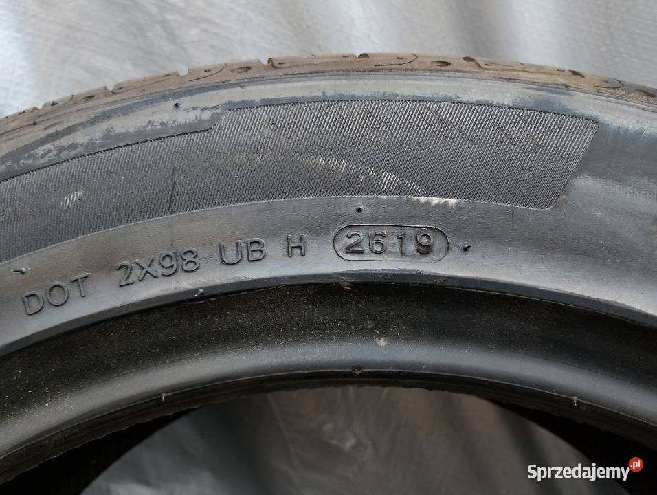 23555 R 19 Hankook Ventus S1 evo2 MO 2