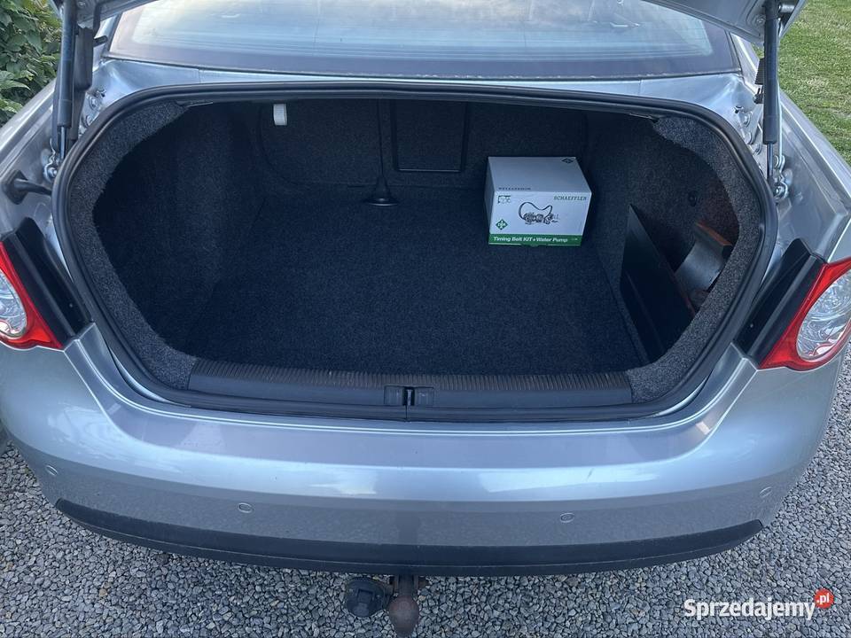VW Jetta V 16MPi 102 2007 z Niemiec komputer pokładowy Przeworsk