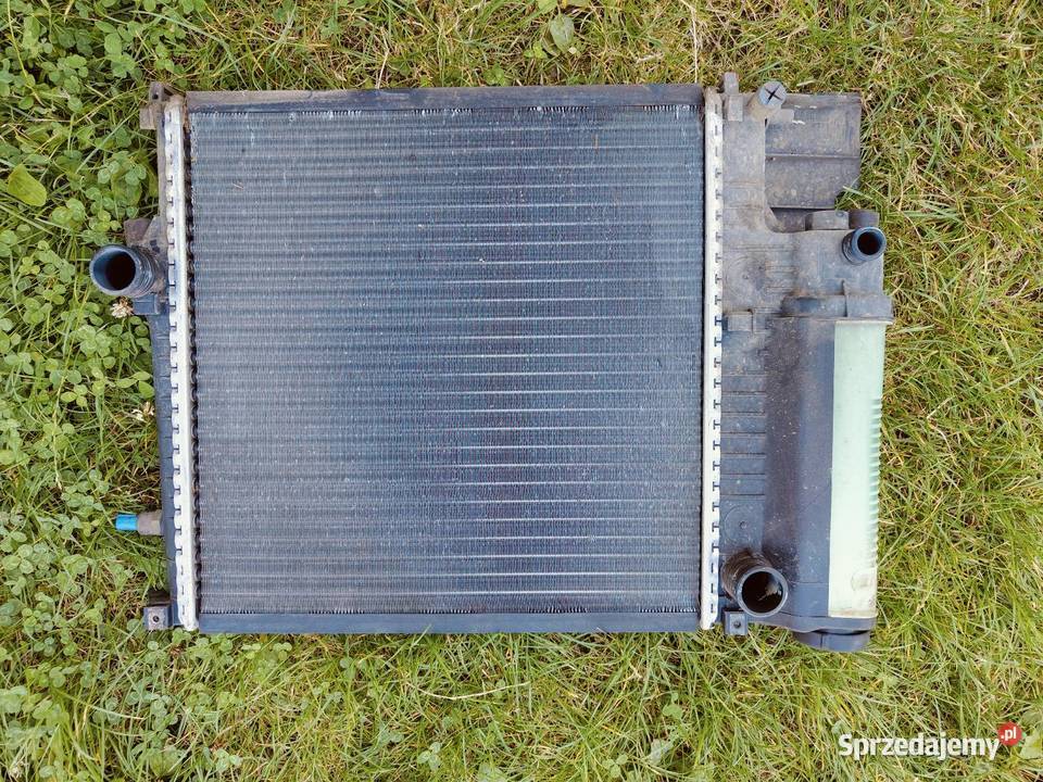 Bmw e36 chłodnica wody oryginał 100 szczelna łódzkie Aleksandrów Łódzki