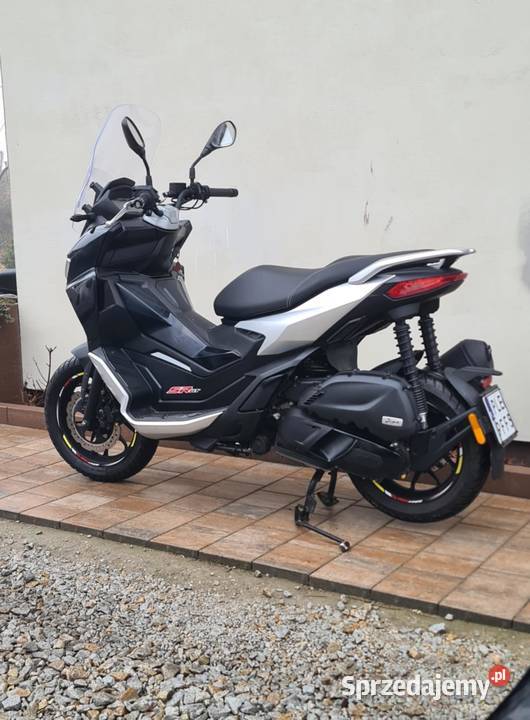 Aprilia SR GT 125ccm na kategorię B 2022r nowy Aprilia Lenartowice