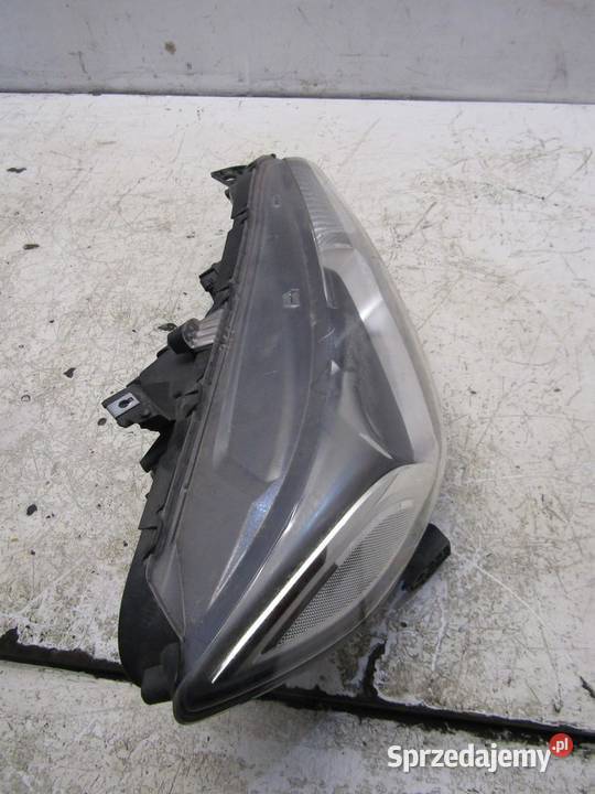 LAMPA PRZEDNIA PRAWY PRZÓD HONDA JAZZ IV osobowe