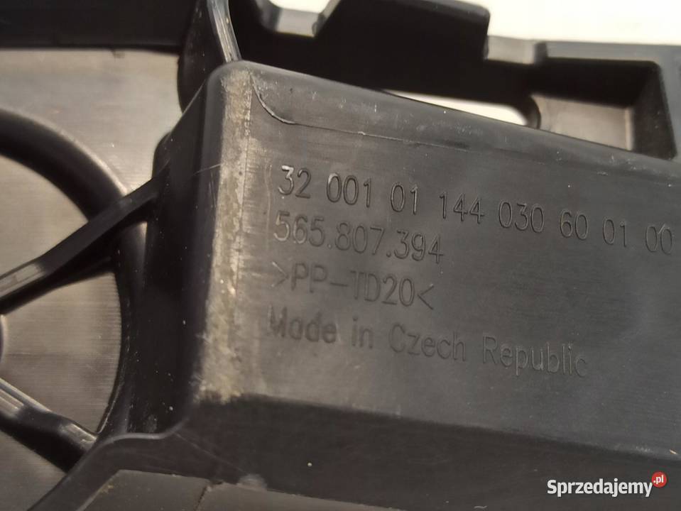 SKODA KODIAQ ŚLIZG ZDERZAKA PRAWY TYŁ 565807394