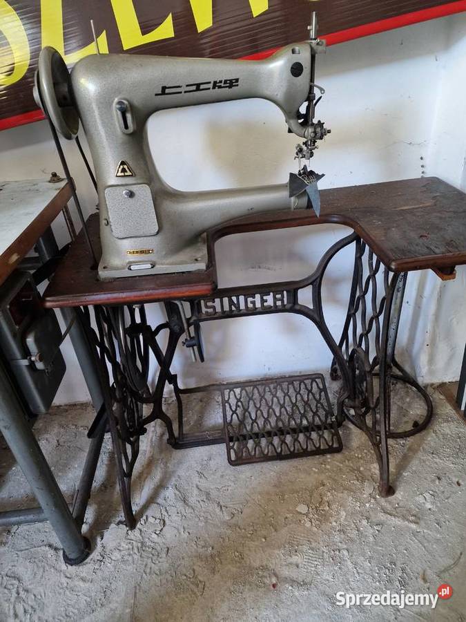 Maszyna do szycia leworamienna Produkcja Kraśnik sprzedam