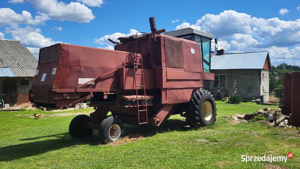 Kombajn Bizon Super Z056 z Hedrem lubelskie Nieledew