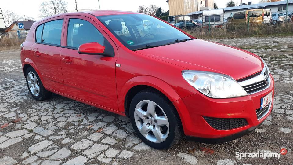 Opel Astra Lift 14 16V Benzyna Klima sprawna nawigacja lubelskie