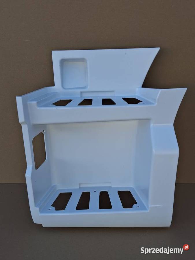 MAN TGX TG3 STOPIEŃ LEWY DOLNY OBUDOWA STOPNIA Bieleń