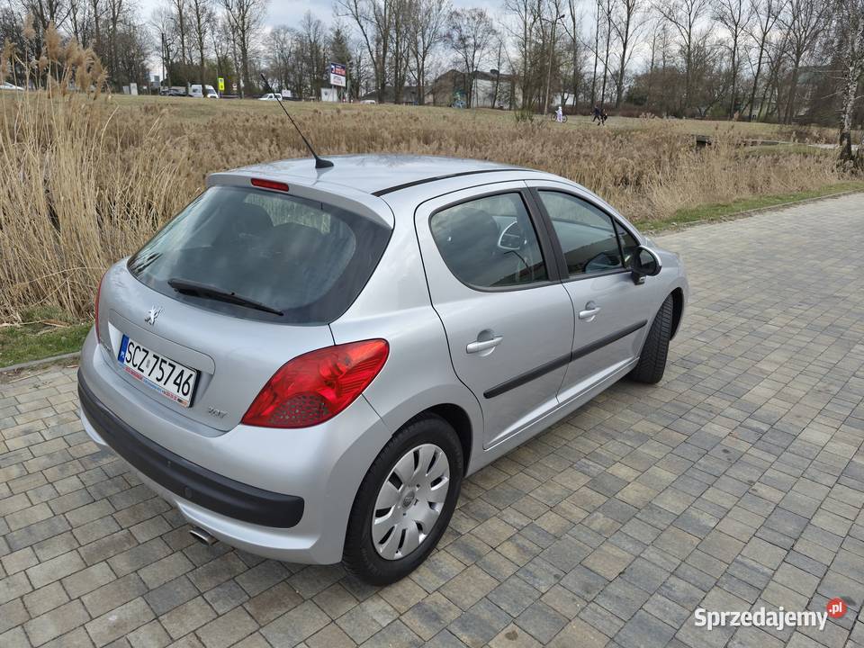 Peugeot 207 stanSprawna klimaSpalanie 4lIsofix Rok produkcji 2006 Radomsko