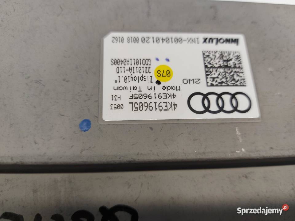 Audi Q8 ETRON 4KE 2020r wyświetlacz ekran Liczniki i zegary