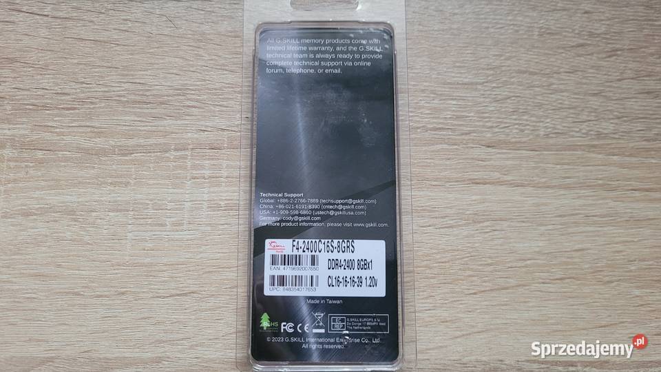Pamięć RAM GSkill DDR4 8GB 2400 F42400C16S8GRS Pojemność 8GB Łódź
