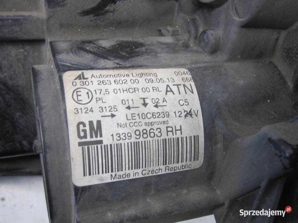 OPEL ZAFIRA TOURER C 13r lampa prawa przód Kielce