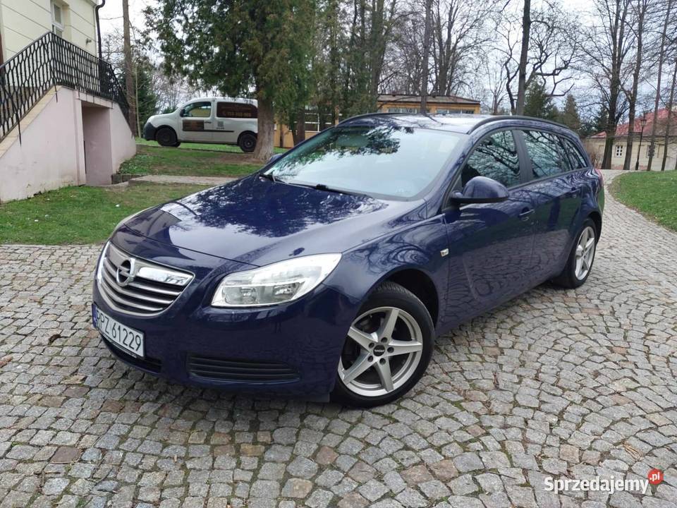 OPEL INSIGNIA 2010 20 Diesel Oryginalny lakier i Przeworsk sprzedam