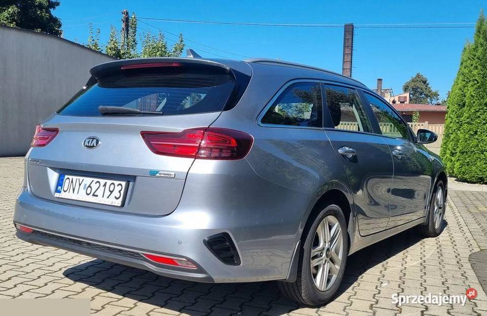 Kia Ceed 16 CRDI Hybryda MHEV 135 2021r Gołuchów