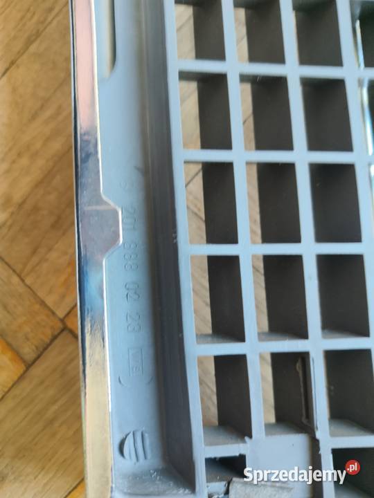 Grill Mercedes W190201 sprzedam
