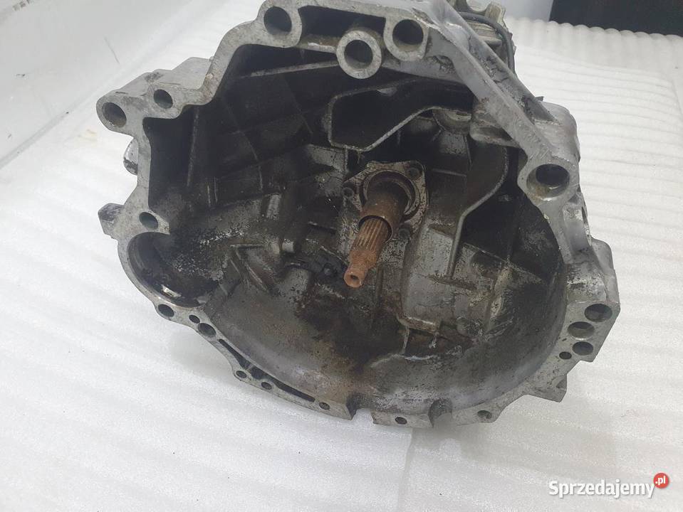 SKRZYNIA BIEGÓW VOLKSWAGEN PASSAT B5 012301103p