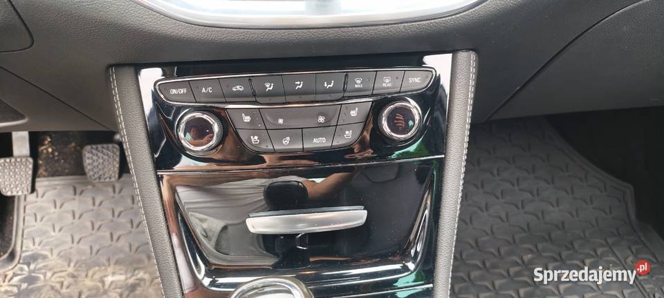 ASTRA ULTIMATE SKÓRA FOTELE ELGRZANE WENTYLOWANE Świdnik sprzedam